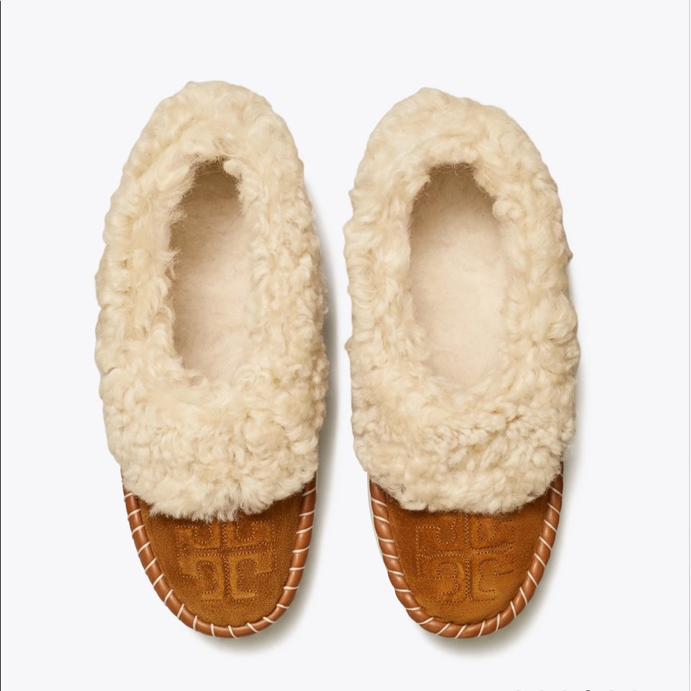 Tory Burch Curly Shearling Slipper.  NWT/Box/Bag. Size 8.
